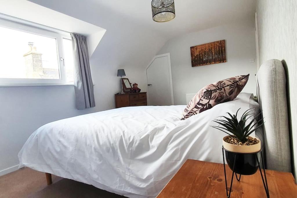 Vila York Street Retreat, Modern Cosy 2 Bed With Garden Dufftown Exteriér fotografie