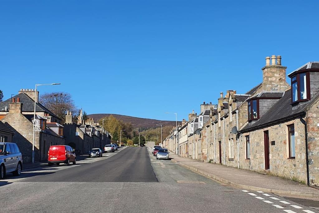 Vila York Street Retreat, Modern Cosy 2 Bed With Garden Dufftown Exteriér fotografie